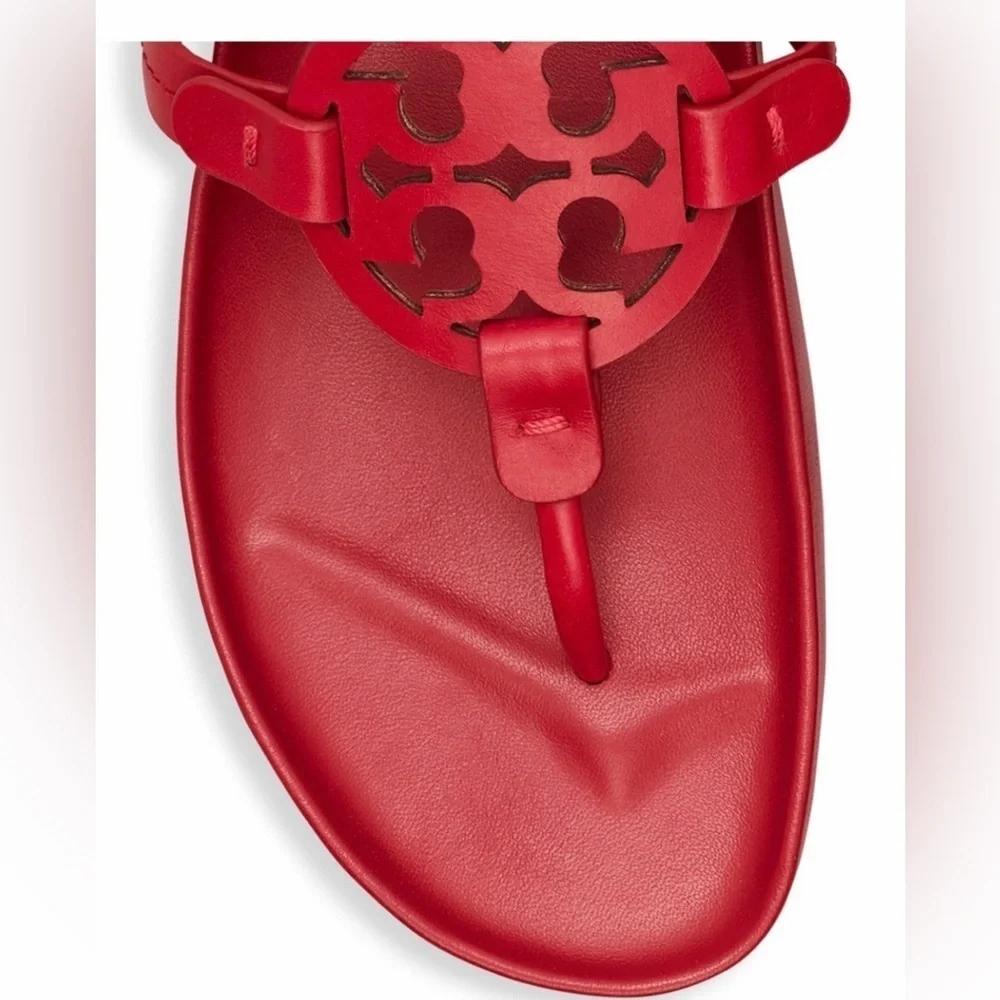 Designers Brands For Customers That Love To Wear Casual and Elegant Accessories;
